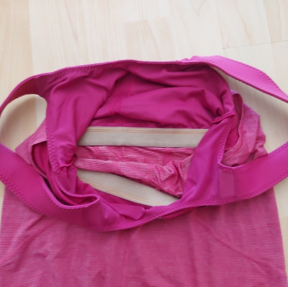 Lululemon Pink Tank - Picture 6 of 7